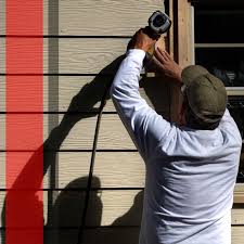 Affordable siding repair and maintenance services in Negaunee, MI